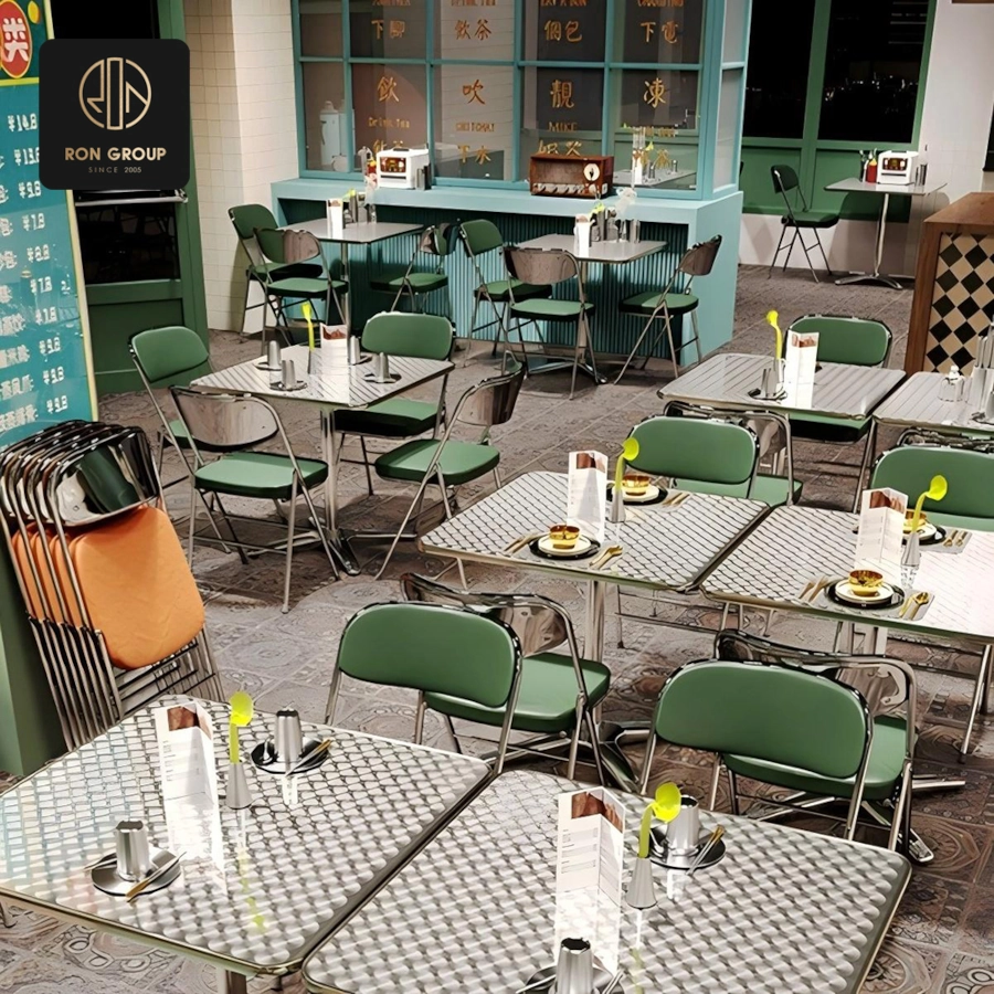 Relaxed Bistro Booth Series E