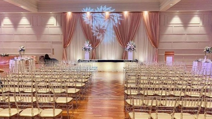 Ascott Parc Event Centre:  Elegance and Skyline Romance
