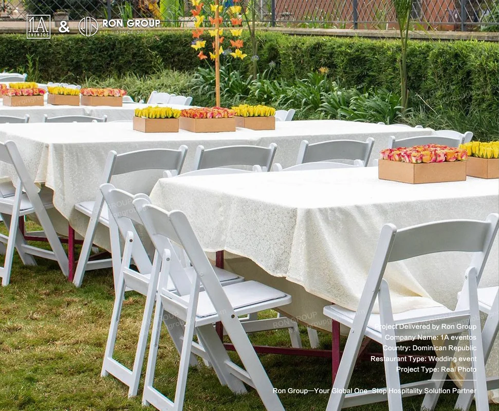 1A Eventos RonGroup-1A_Eventos-Outdoor_Wedding_Reception_Setup.webp
