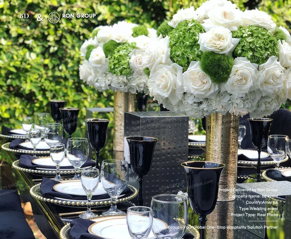 BD Event white rose and green hydrangea centerpiece