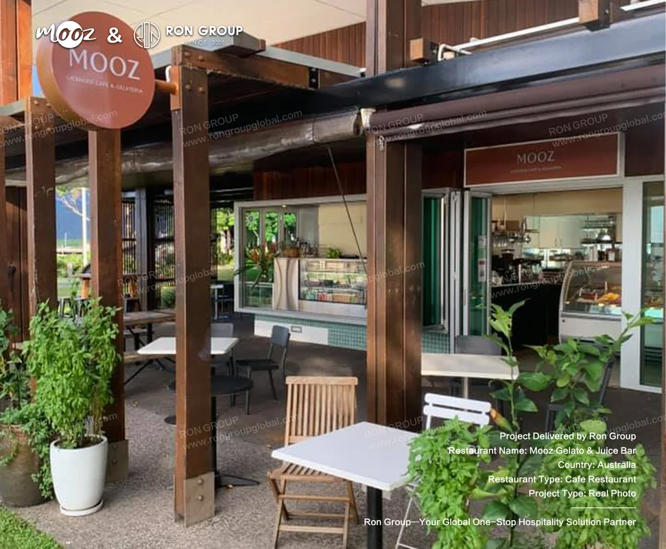 Mooz Gelato and Juice Bar wooden pergola structure