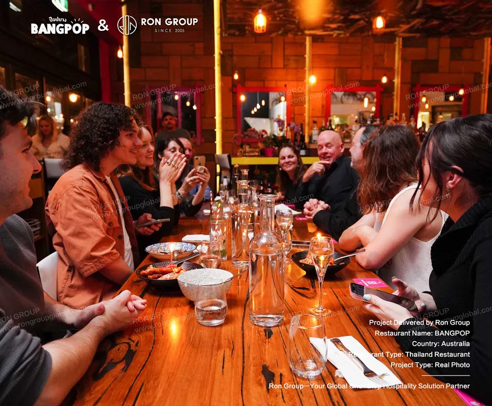 BANGPOP people dining together