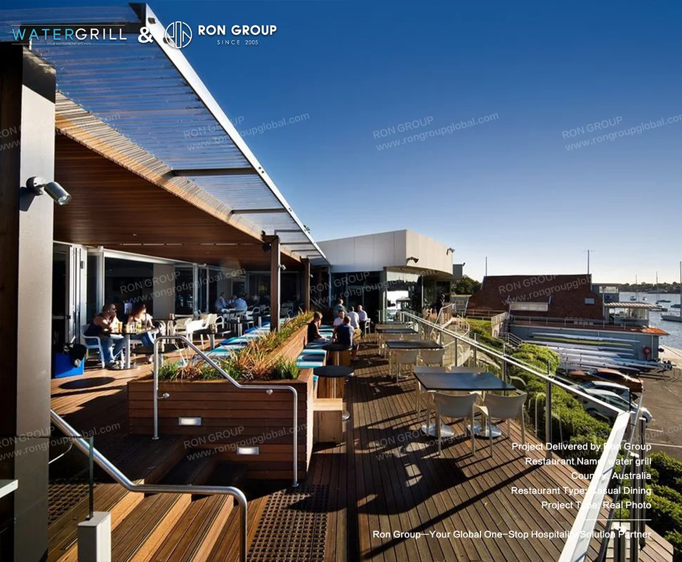 Water Grill outdoor dining area