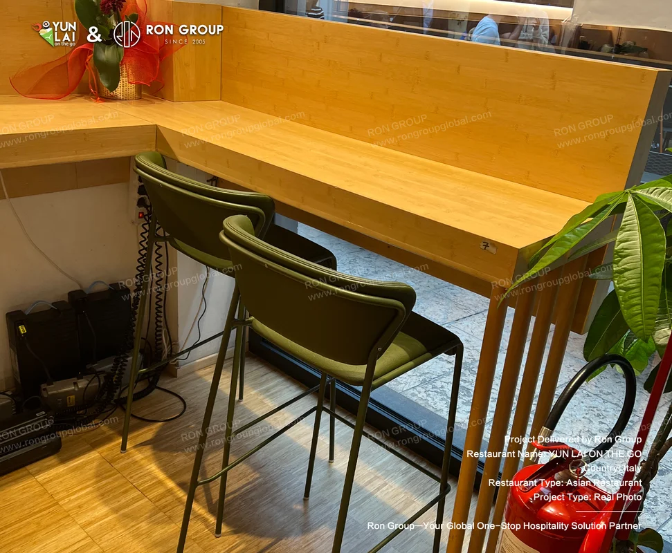 YUN LAI ON THE GO wooden bar counter