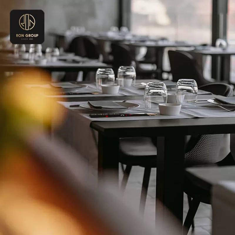 Dining Set Case Series