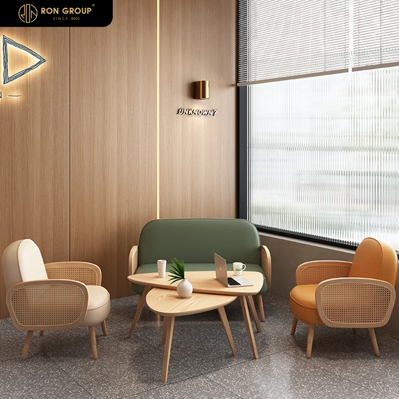 Simple Booth Series E