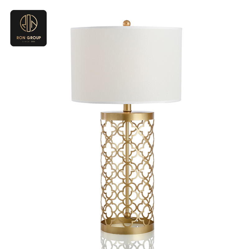 Classic elegant tablelamp