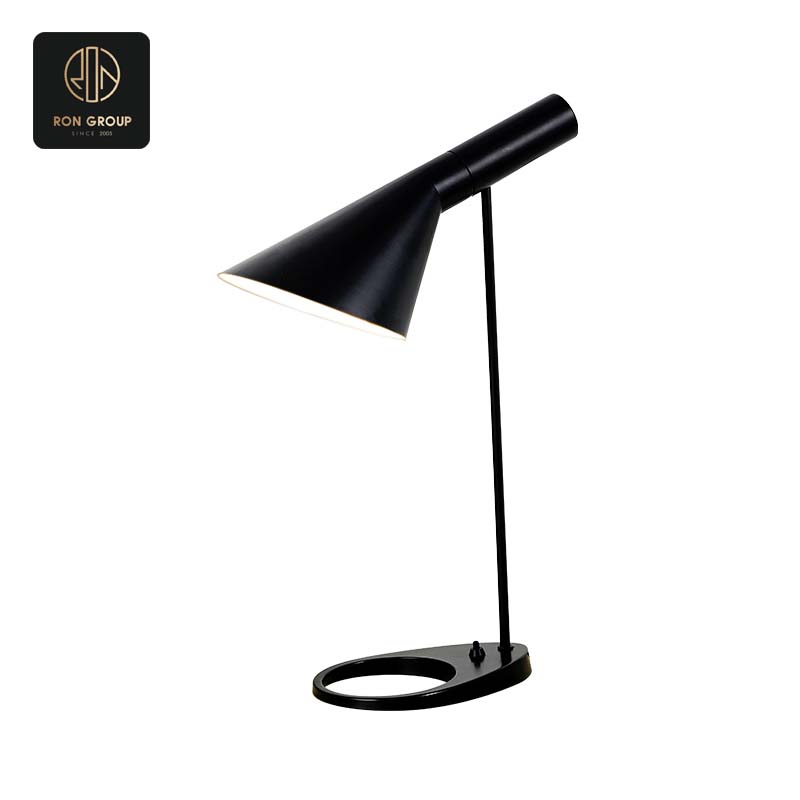 Modern design tablelamp series 3