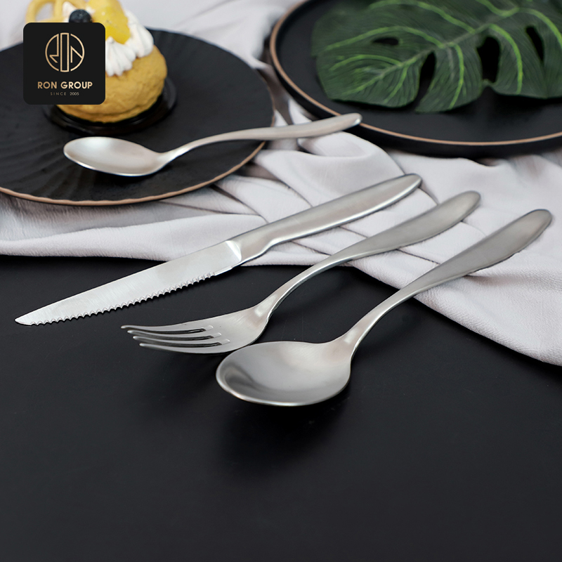 Essential Flatware Series