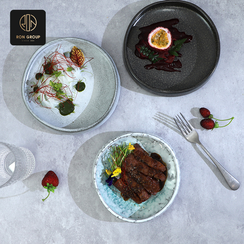 Asymmetric Plates Series