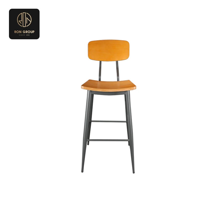Sturdy Bar Chair Series C