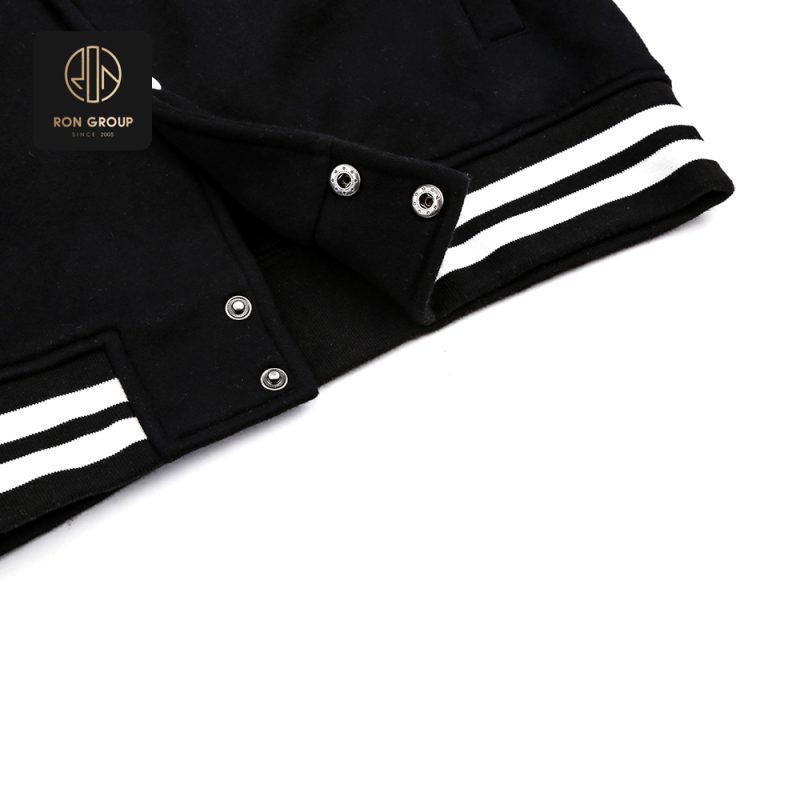 Energetic sport swearshirt