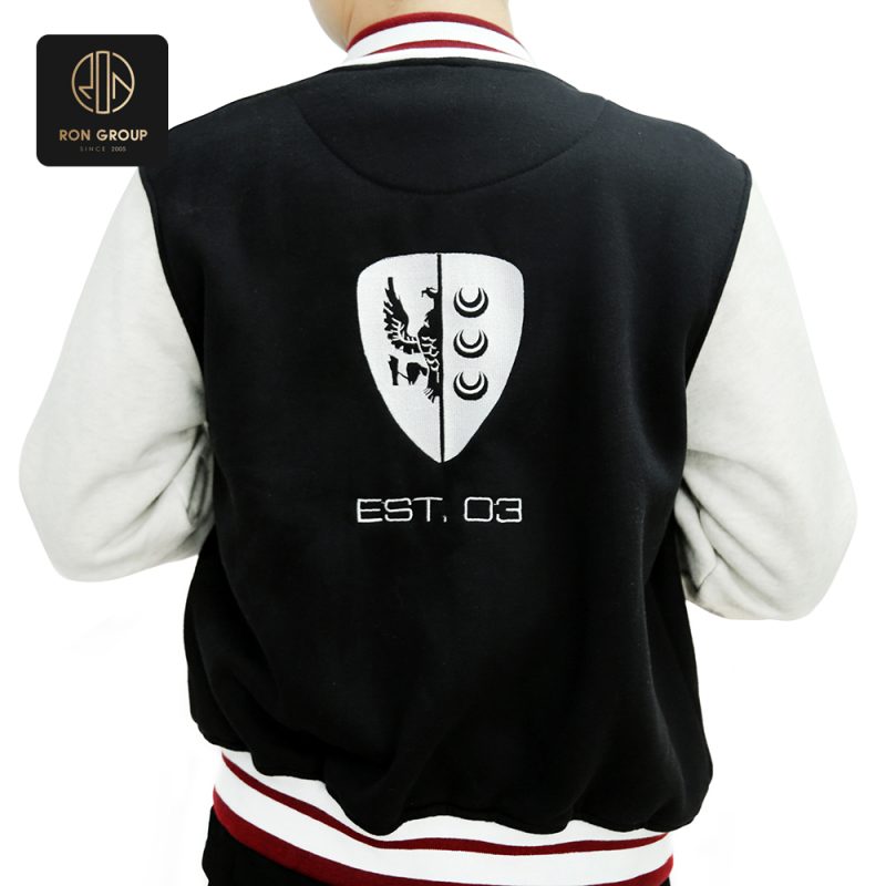 Energetic sport swearshirt