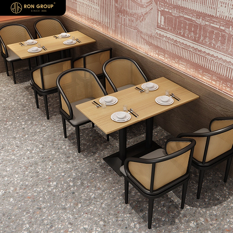 Simple Booth Series B