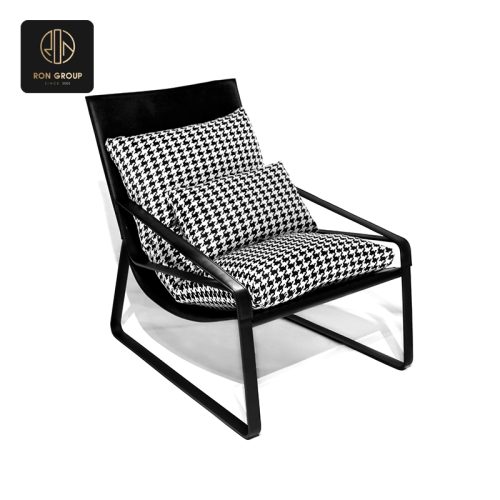 Bold Frame Lounge Series