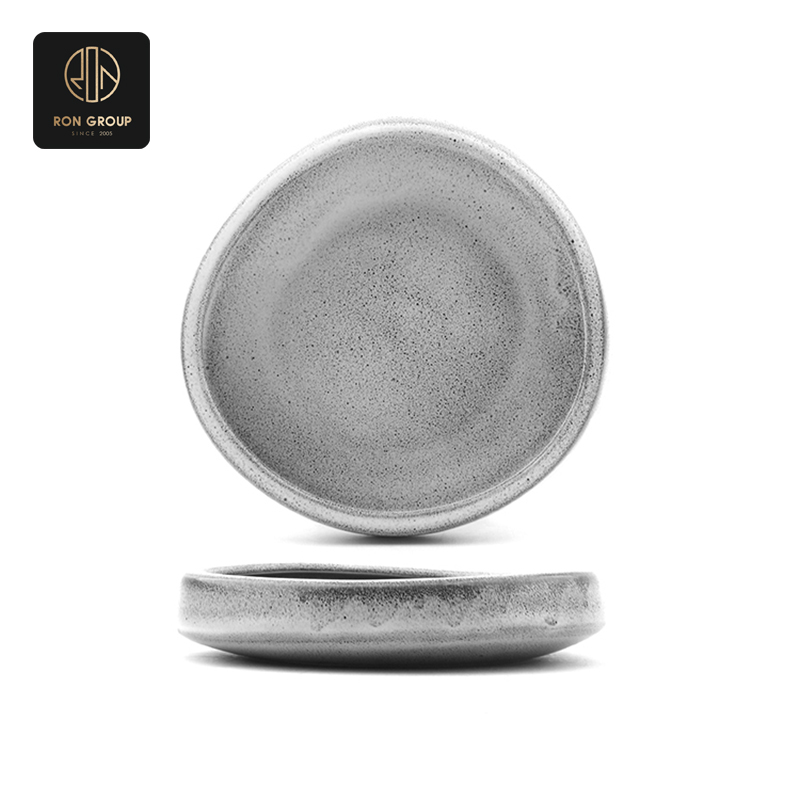 Asymmetric Plates Series