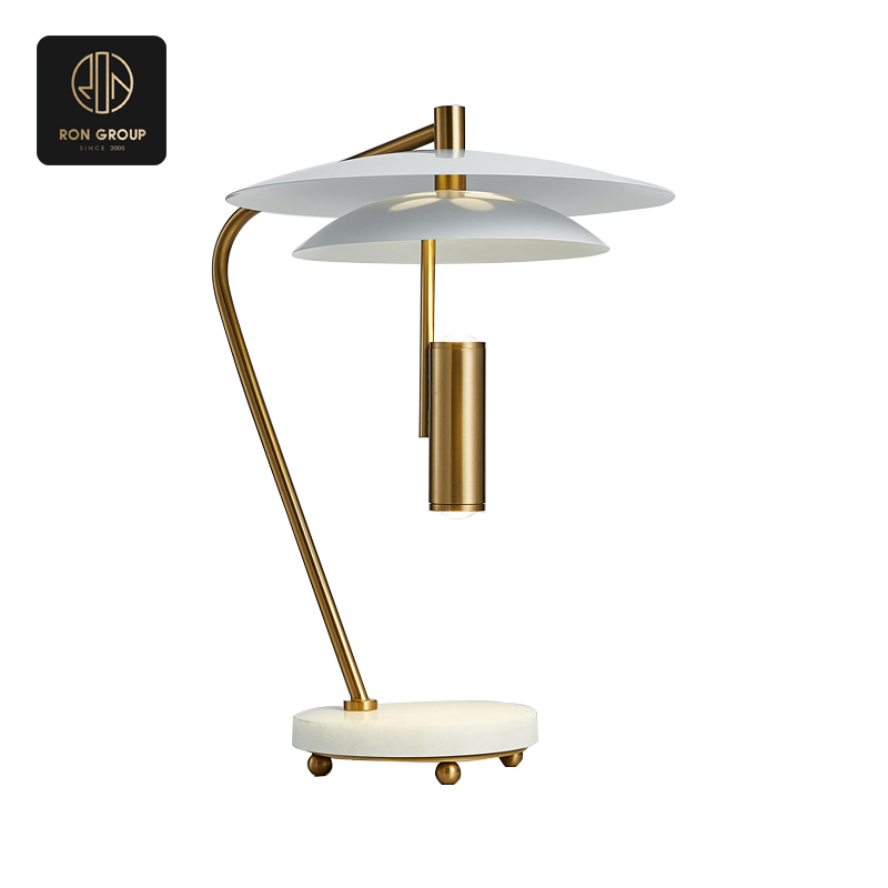 Modern design tablelamp