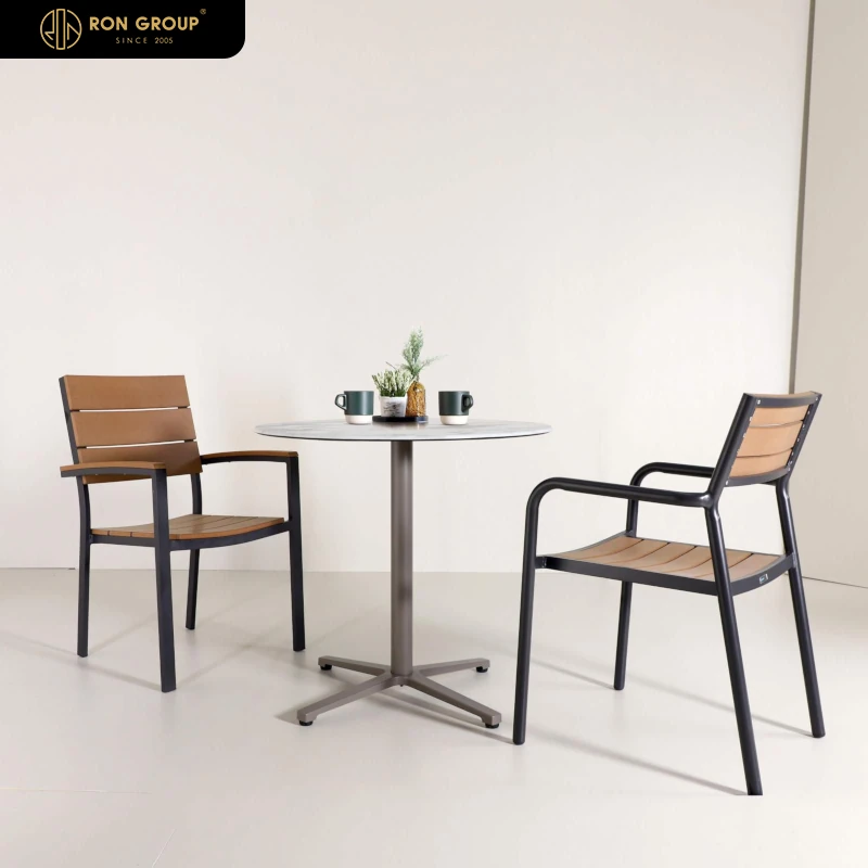 Minimal Elegance Chair Series F