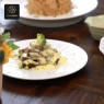 RON GROUP Daisy Series Plate with gourmet meal
