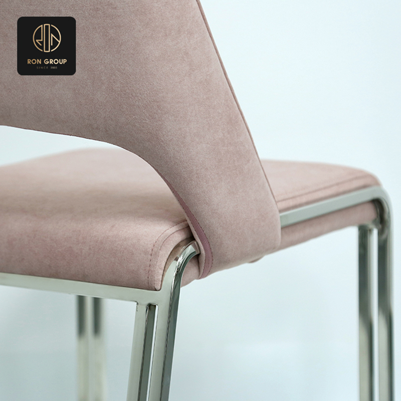 Contemporary Comfort Series D