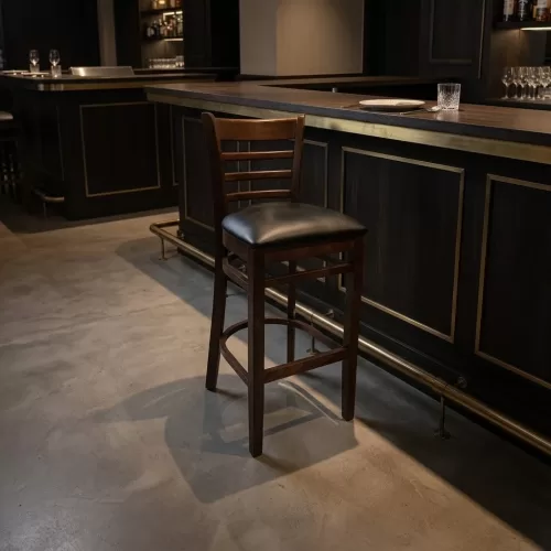 Sturdy Bar Chair Series J