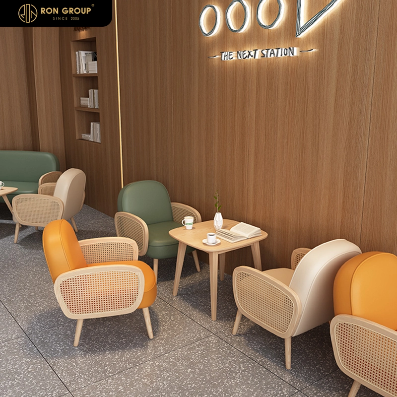 Simple Booth Series E