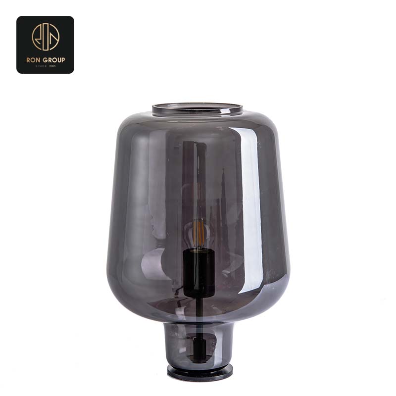 Modern design tablelamp series 4