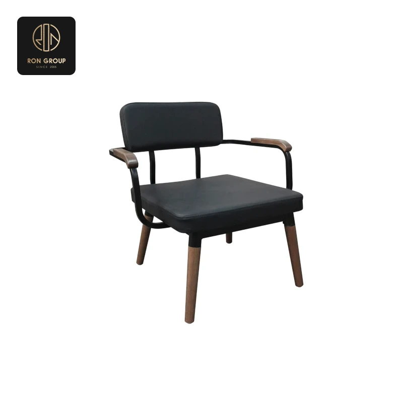 Well-built Chair Series B