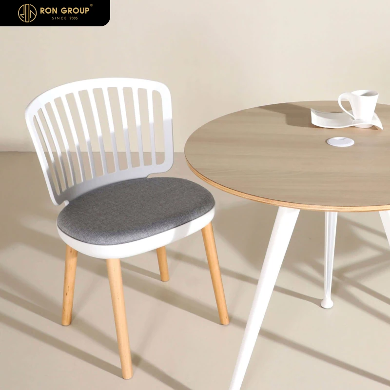 Minimal Elegance Chair Series L