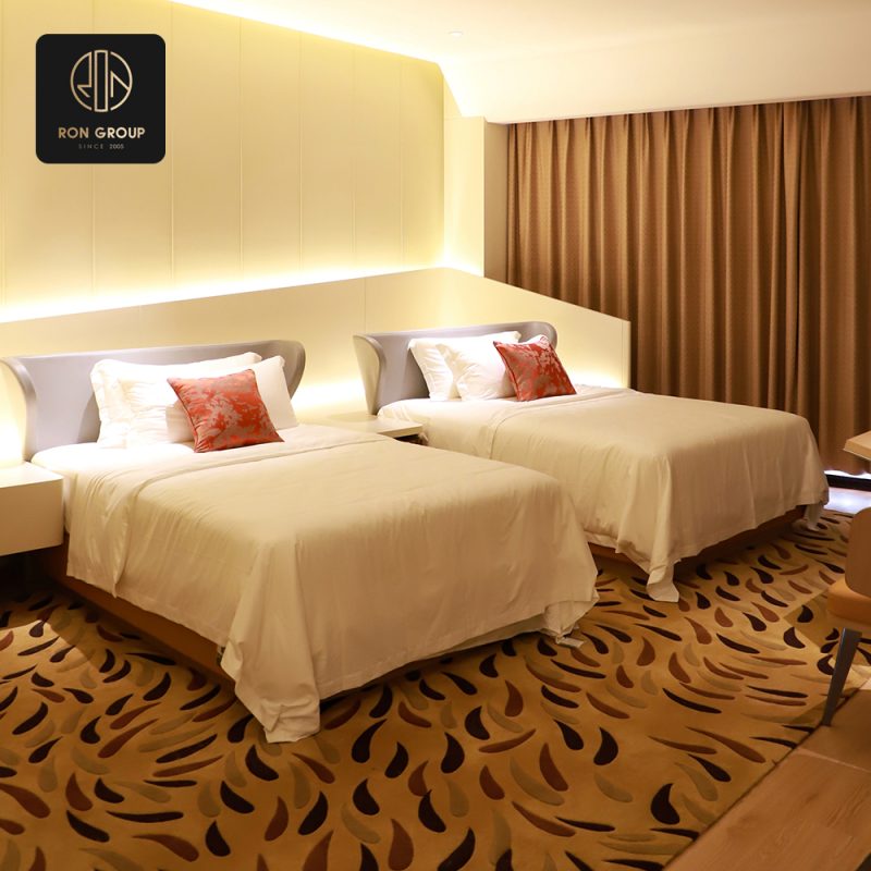 Tranquil Hotel Set Series C