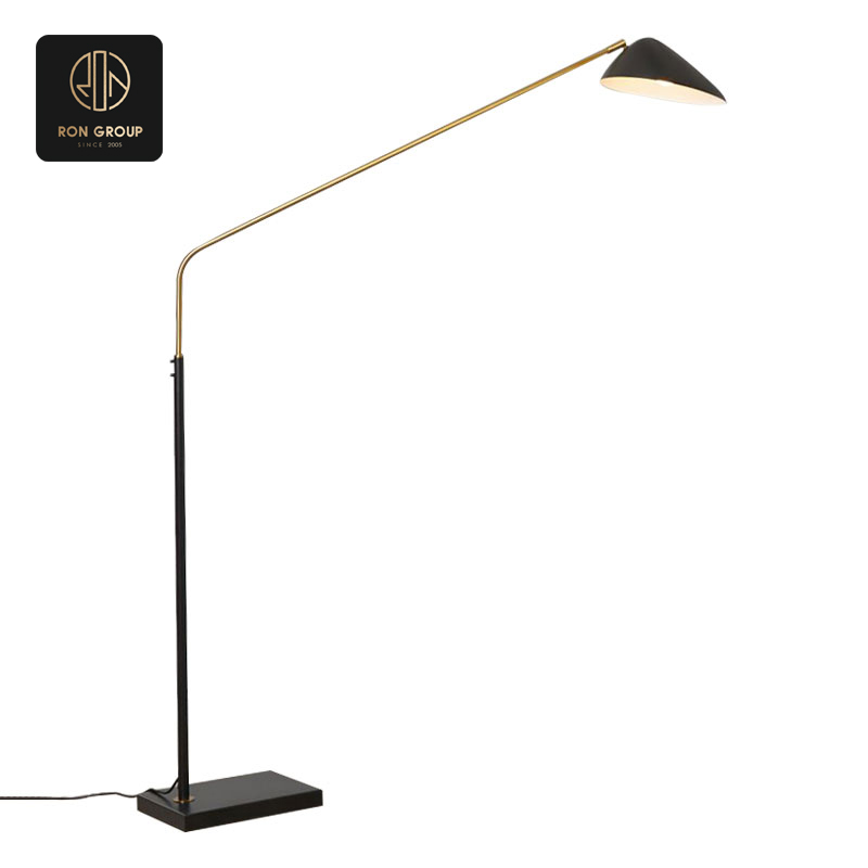 Minimalist design floorlamp