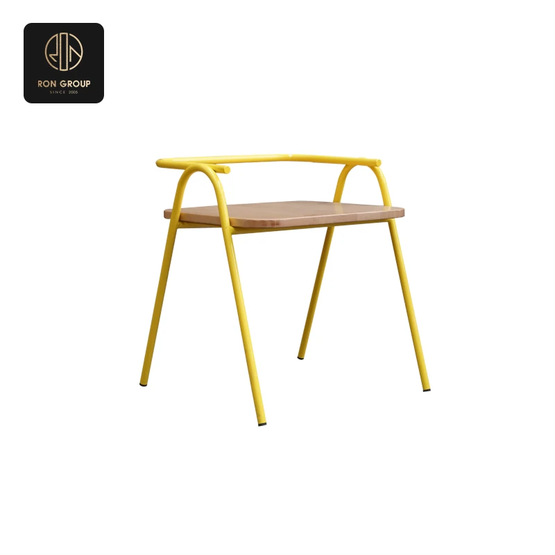 Well-built Chair Series D