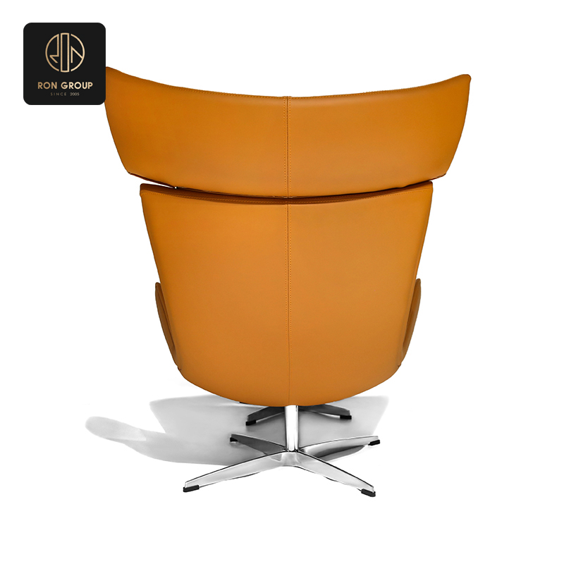 Leather Lounge Chair