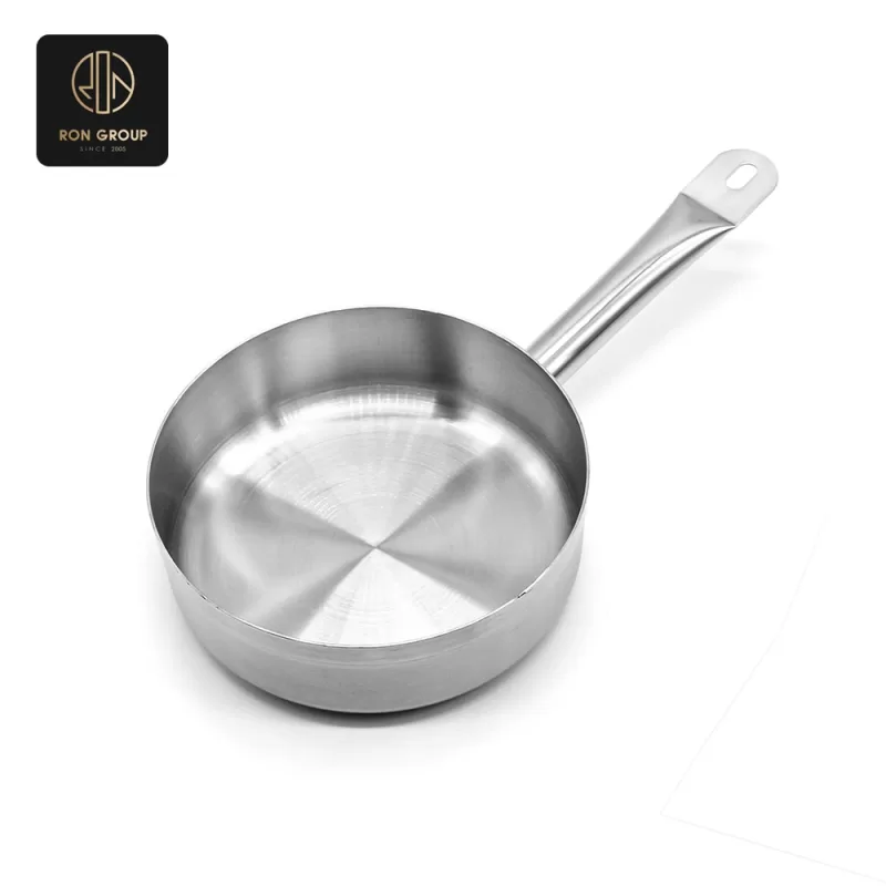 Multi-size cooking pan