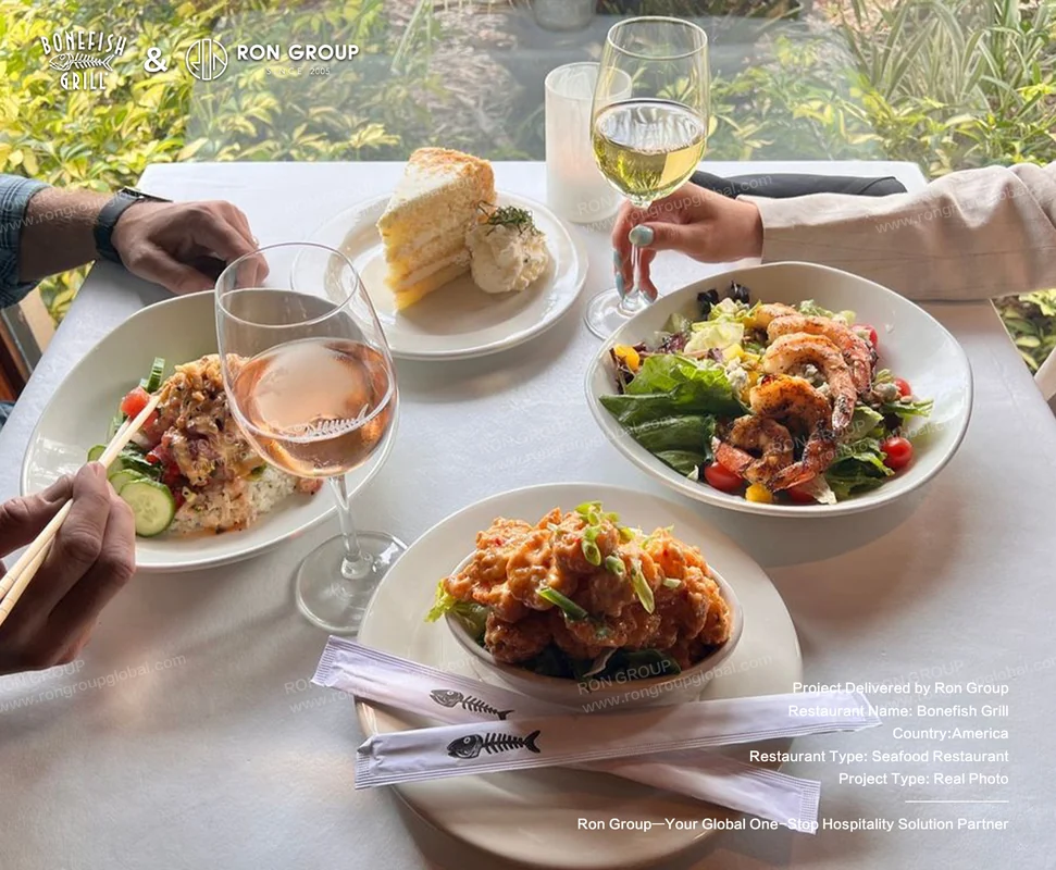 RON_GROUP-Bonefish_Grill-Patio_Dining_Experience RON_GROUP-Bonefish_Grill-Patio_Dining_Experience
